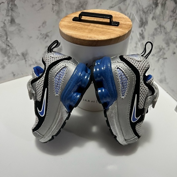 Nike - Picture 1 of 2